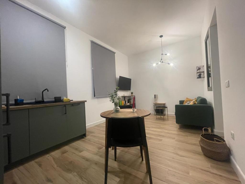 Apartamentos Sol Y Luna La Línea de la Concepción Exterior foto